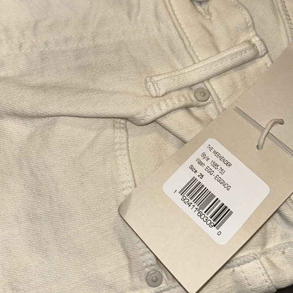 The Weekender - Eggnog - Picture 9 of 12